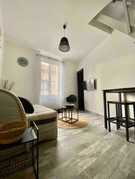 Appartement Centre Ville Saint-Amand-Mont-Rond Bagian luar foto